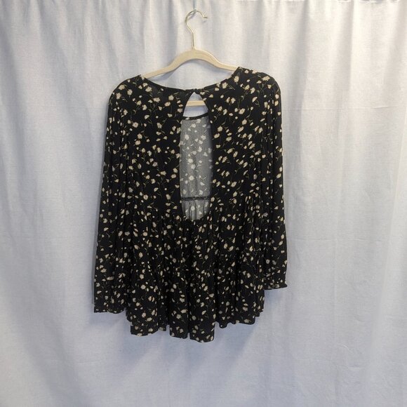 American Eagle Size Small Black Floral Boho Top - Picture 4 of 15